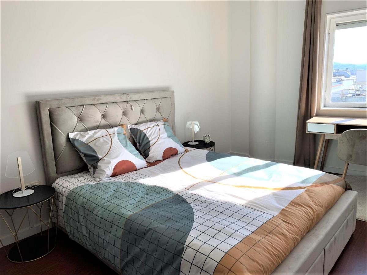 Charm City Center Apt 140M2 & Free Parking Διαμέρισμα Μπράγκα Εξωτερικό φωτογραφία